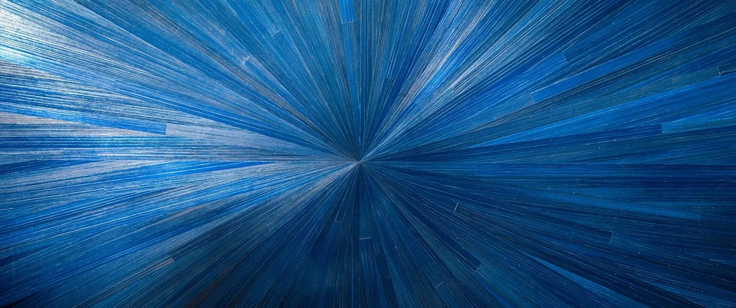 Blue Dyed Straw Marquetry Sunburst Pattern