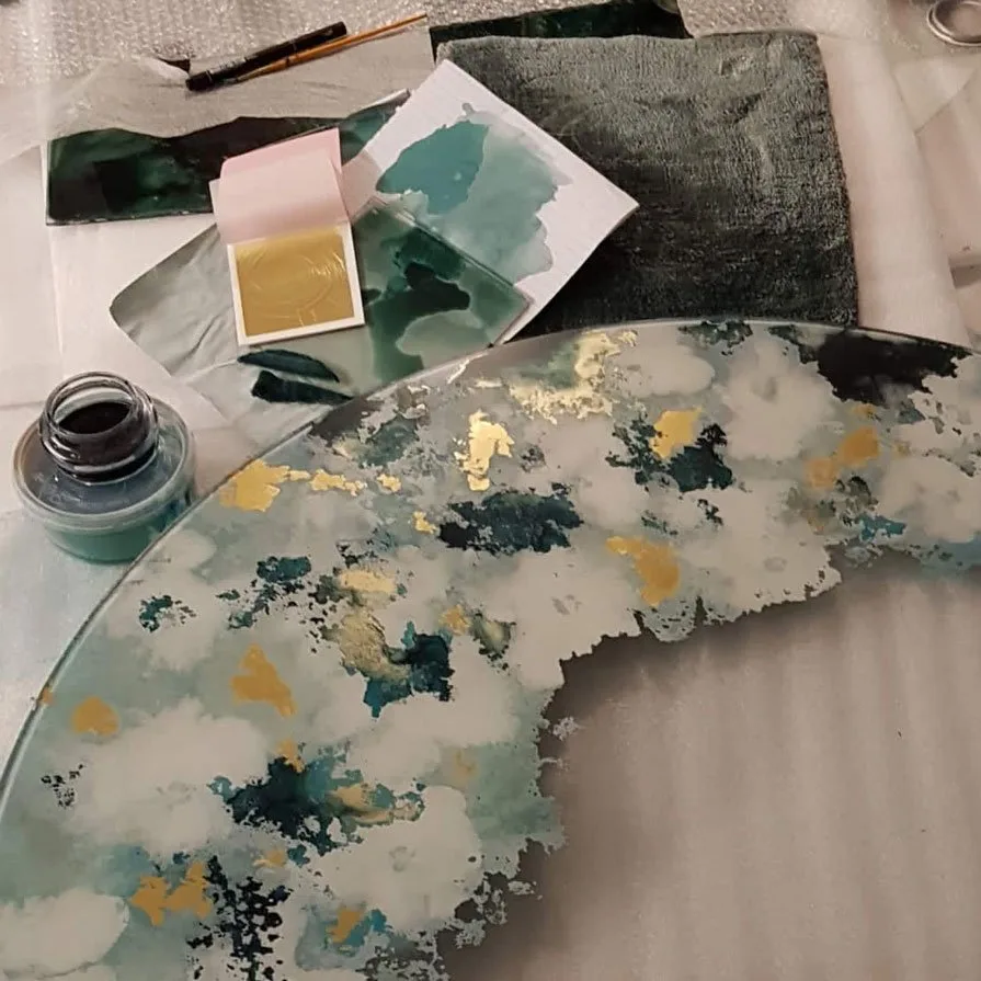 Verre églomisé colour palette and design samples