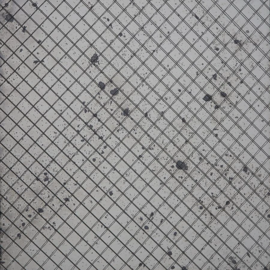 Diagonal Wire Mesh Antiqued Mirror Glass