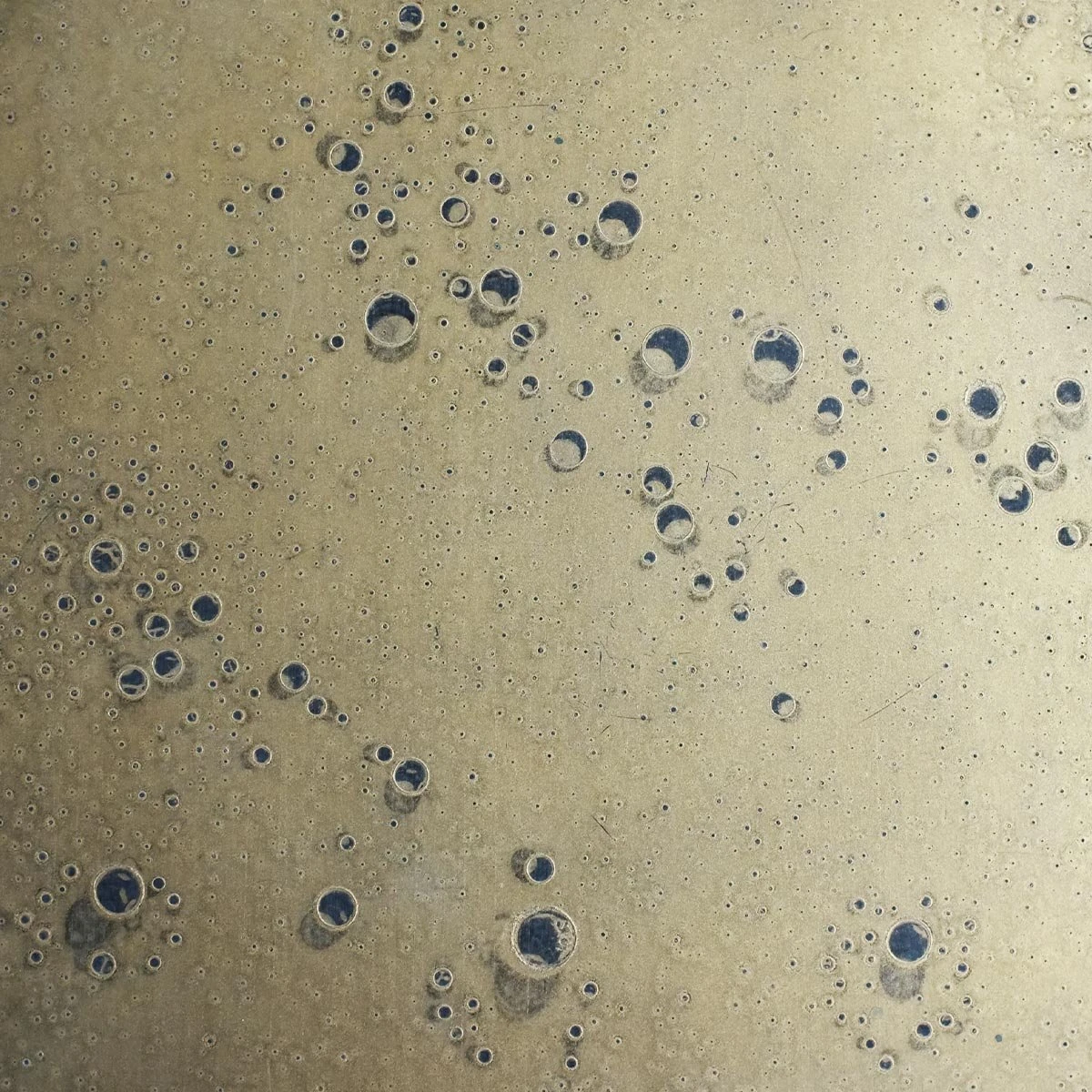 Gold Bubble Lacquer