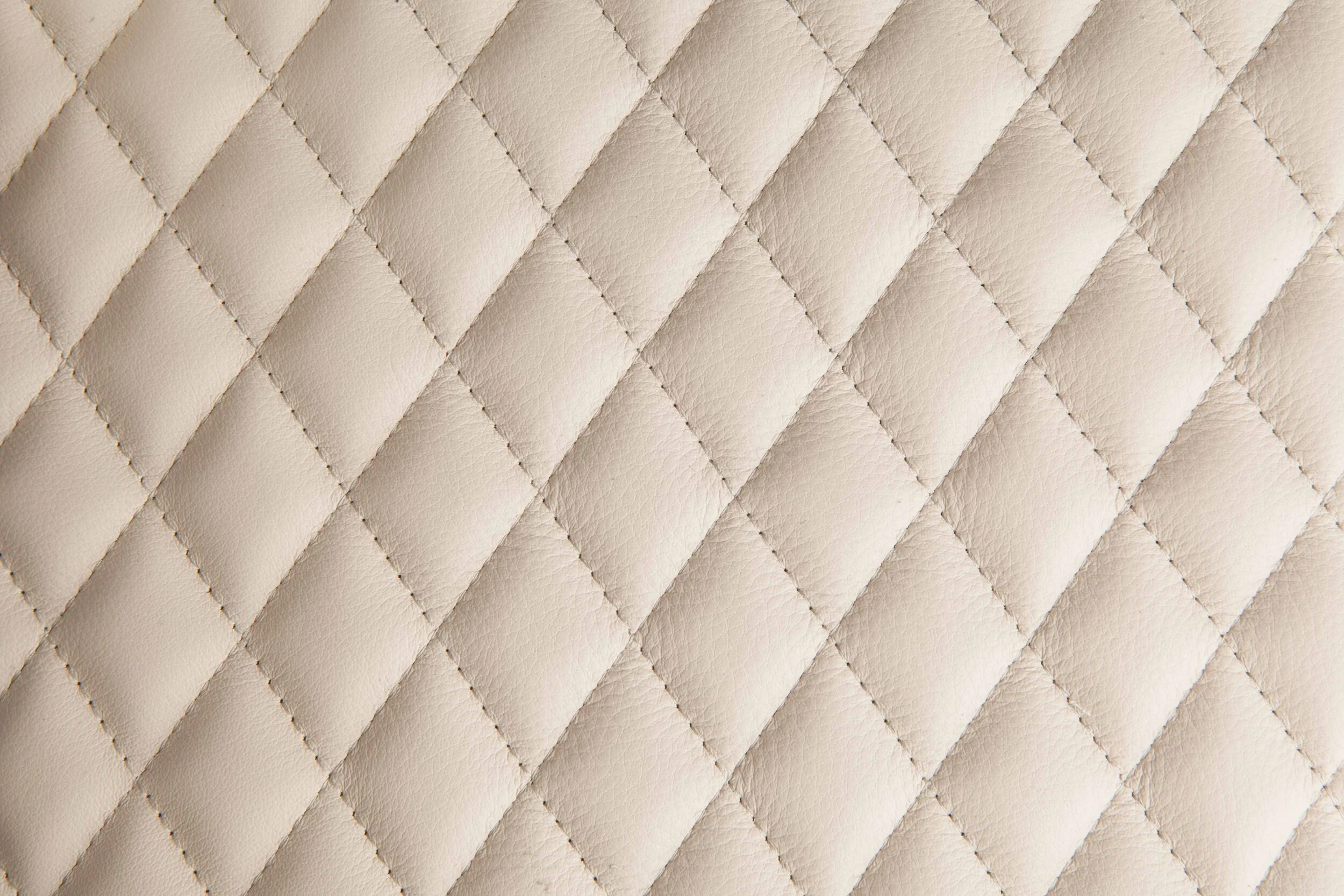 Www Makebespoke Com Quilted Regent