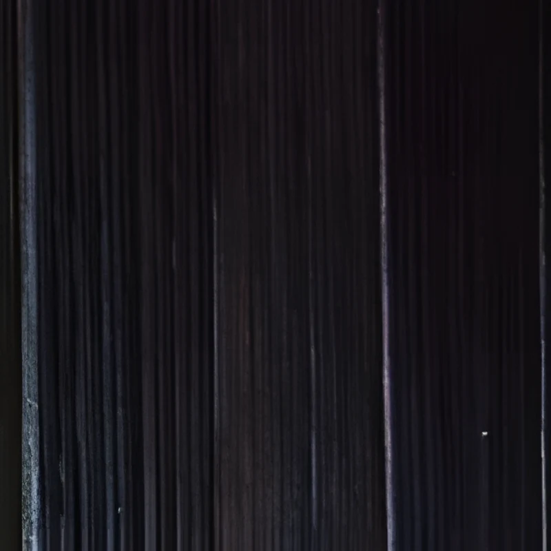 Straw marquetry dyed colour: Noir M