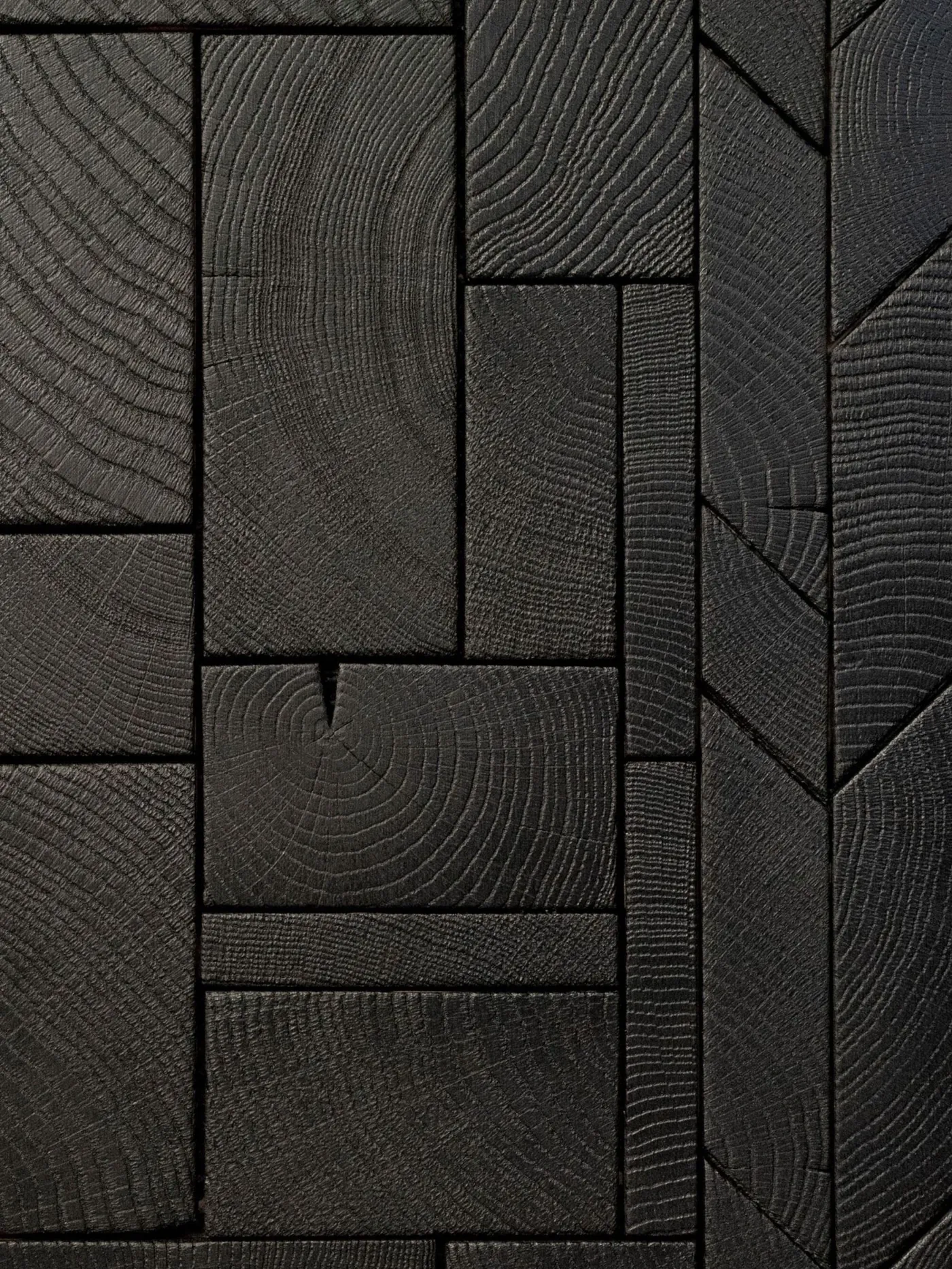 Forêt end-grain oak blocks in the black finish