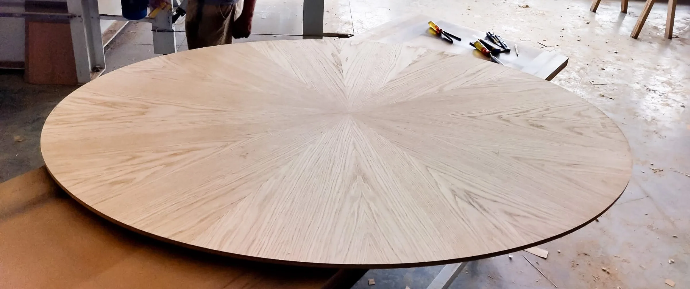 Bespoke oak dining table detail