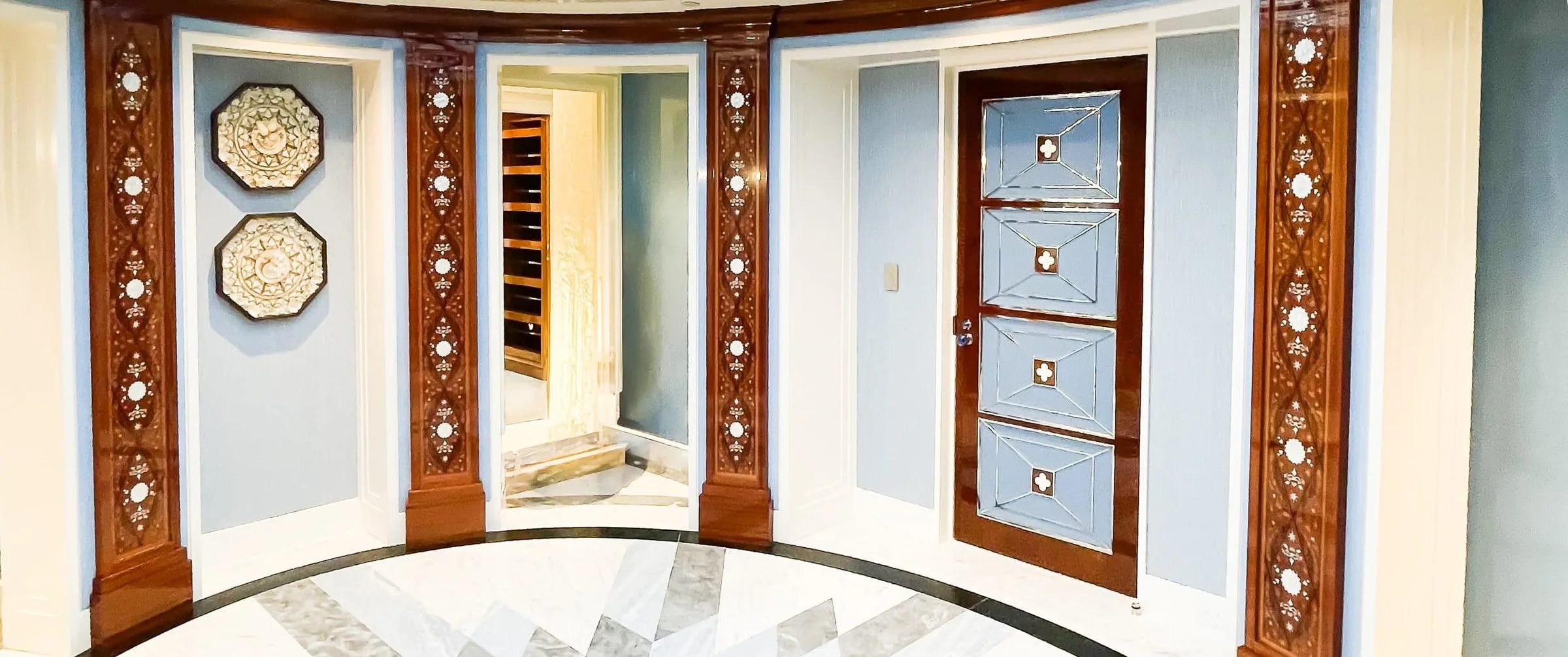 Rowes Wharf apartment