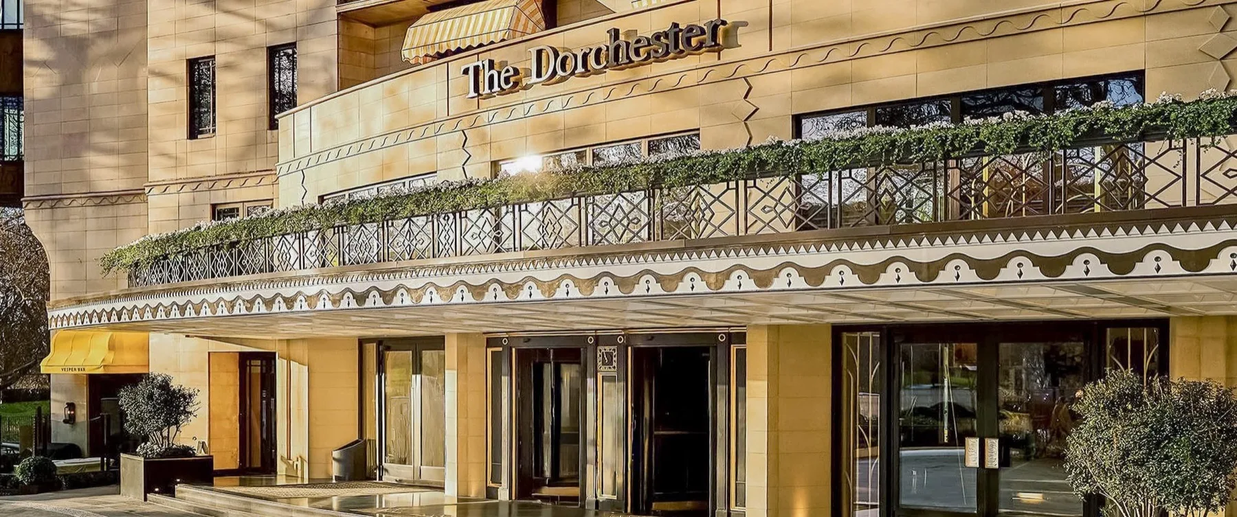 The Grill at The Dorchester — seating detail